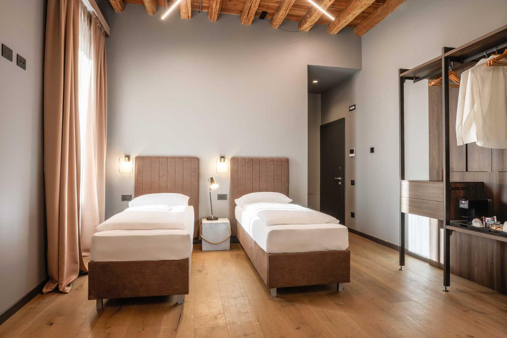 Ar Suites&Art Bergamo Exteriör bild